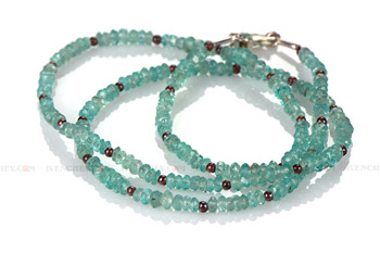 350_05_5683_apatite_and_garnet_necklace